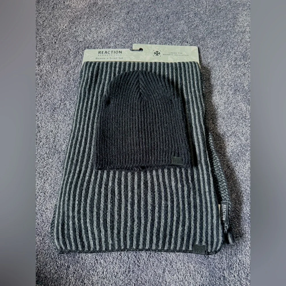 NWT Kenneth‎ Cole Reaction Men’s Gray Black Striped Scarf Beanie Set One Size